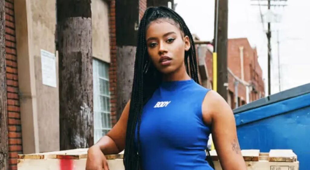 Raven Tracy Biography, Age, Career & Net Worth: 7 Amazing Details